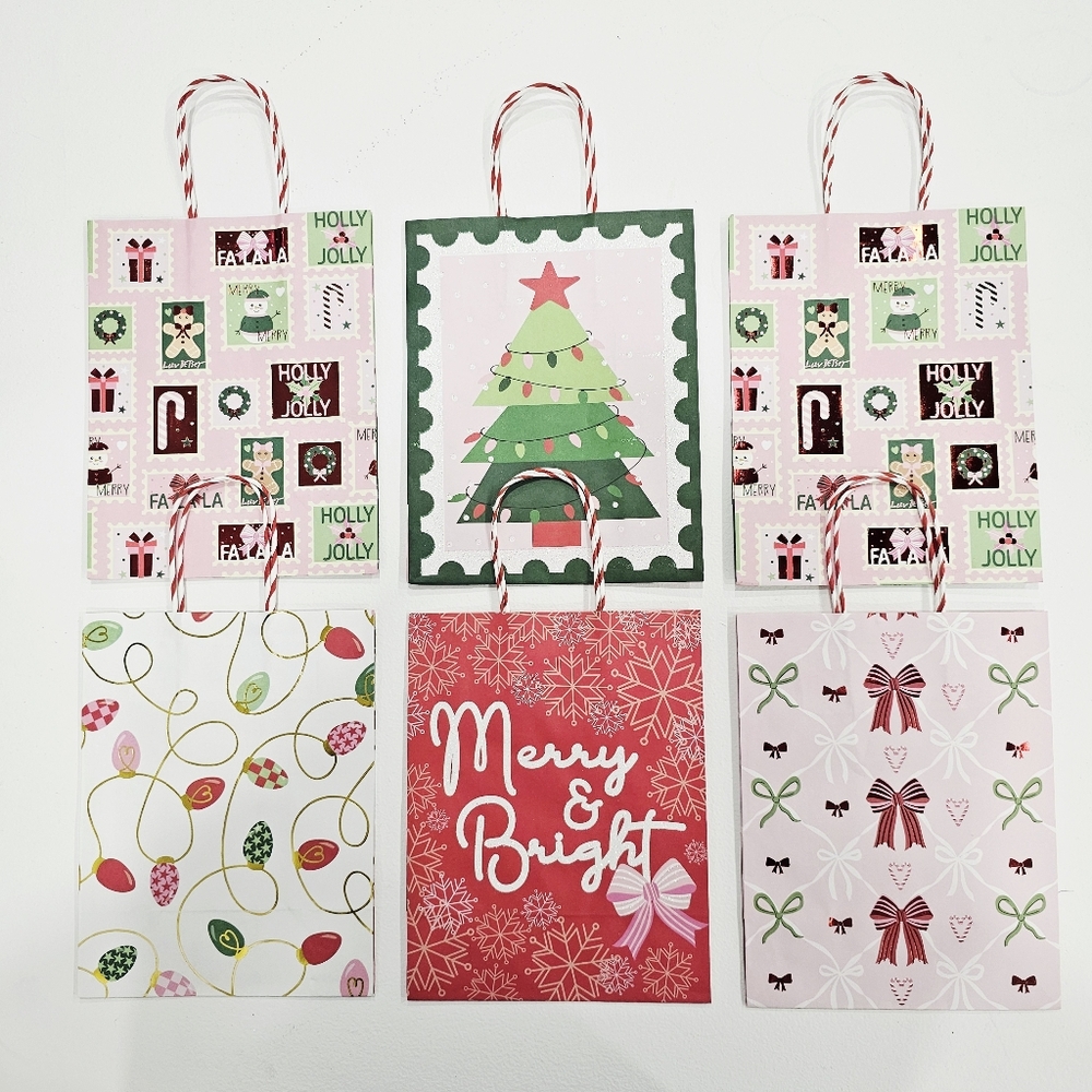 Christmas Holiday 6 CT Kraft Bags with Handles Gift Bags for Presents 9x7x4